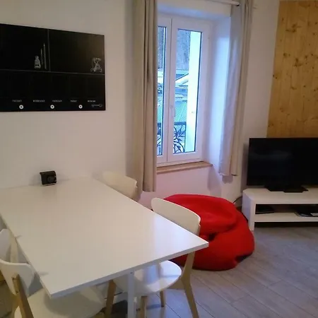 De La Paix Apartment